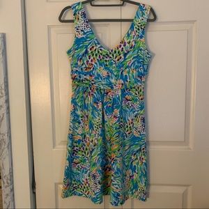 Lilly Pulitzer dress L V neck, empire waist